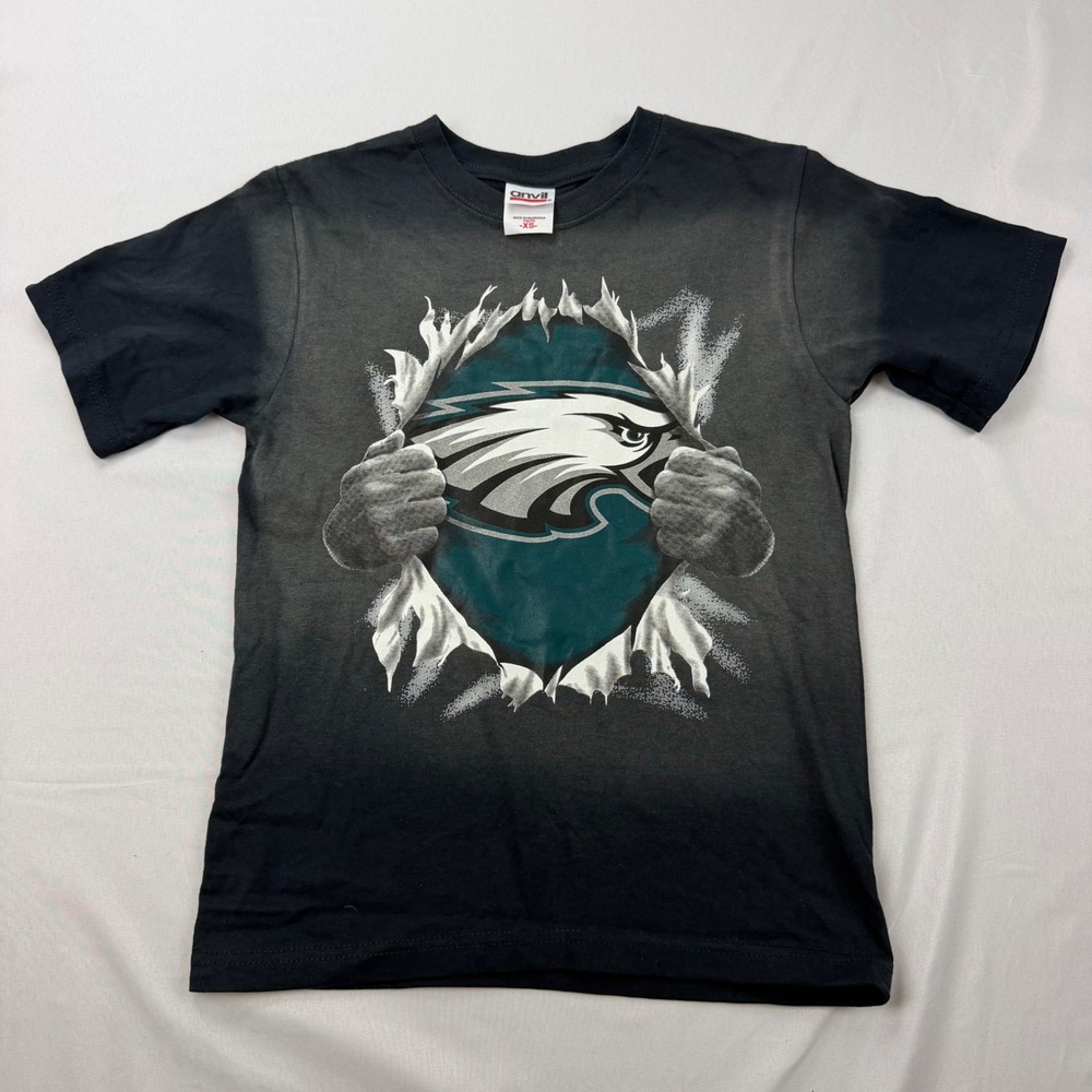 Anvil T-Shirt Kids XS Black Philadelphia Eagles Ripped Graphic Funny Back Text